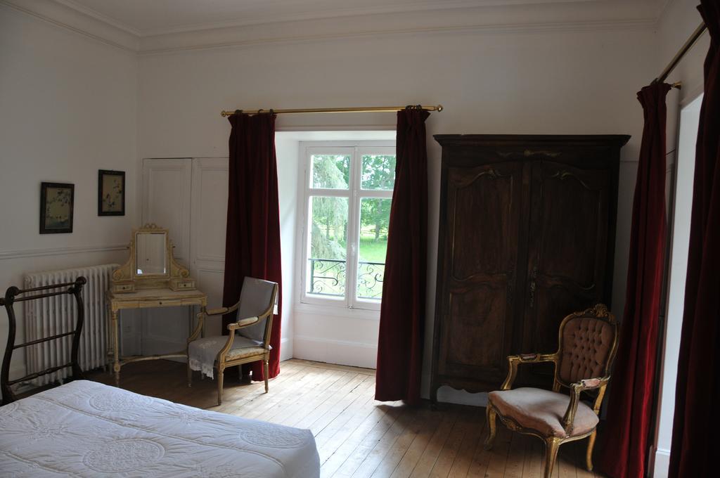 Chateau De La Chaussee Panzió Brain-sur-Allonnes Kültér fotó
